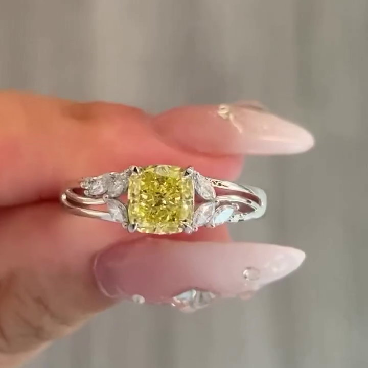 Luxury ring collection