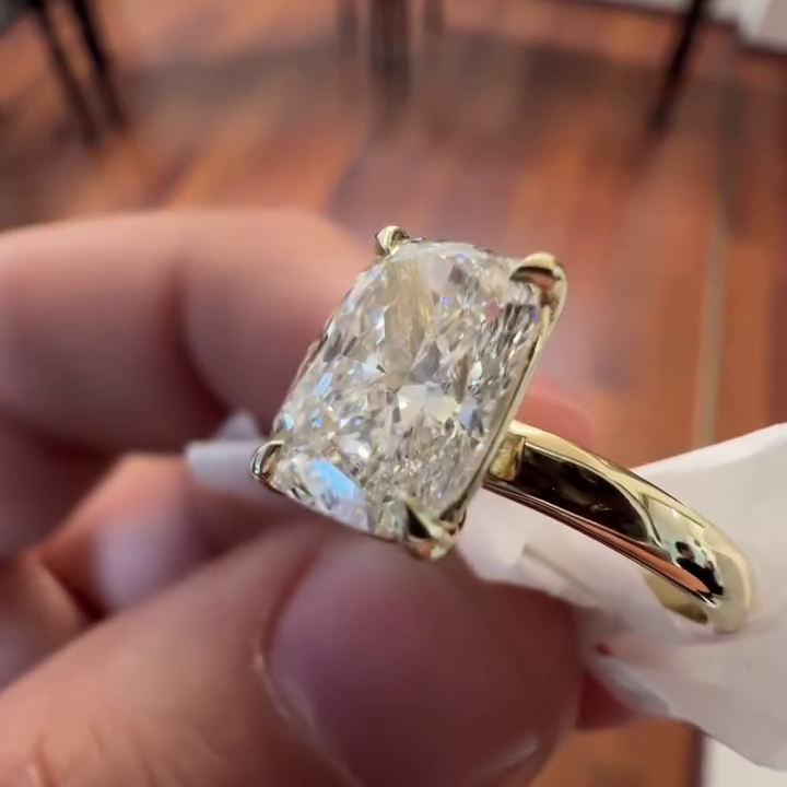 Cushion 1.50tcw Lab Grown Diamond Simple Engagement Ring, D-E-F Color, VVS-VS Clarity