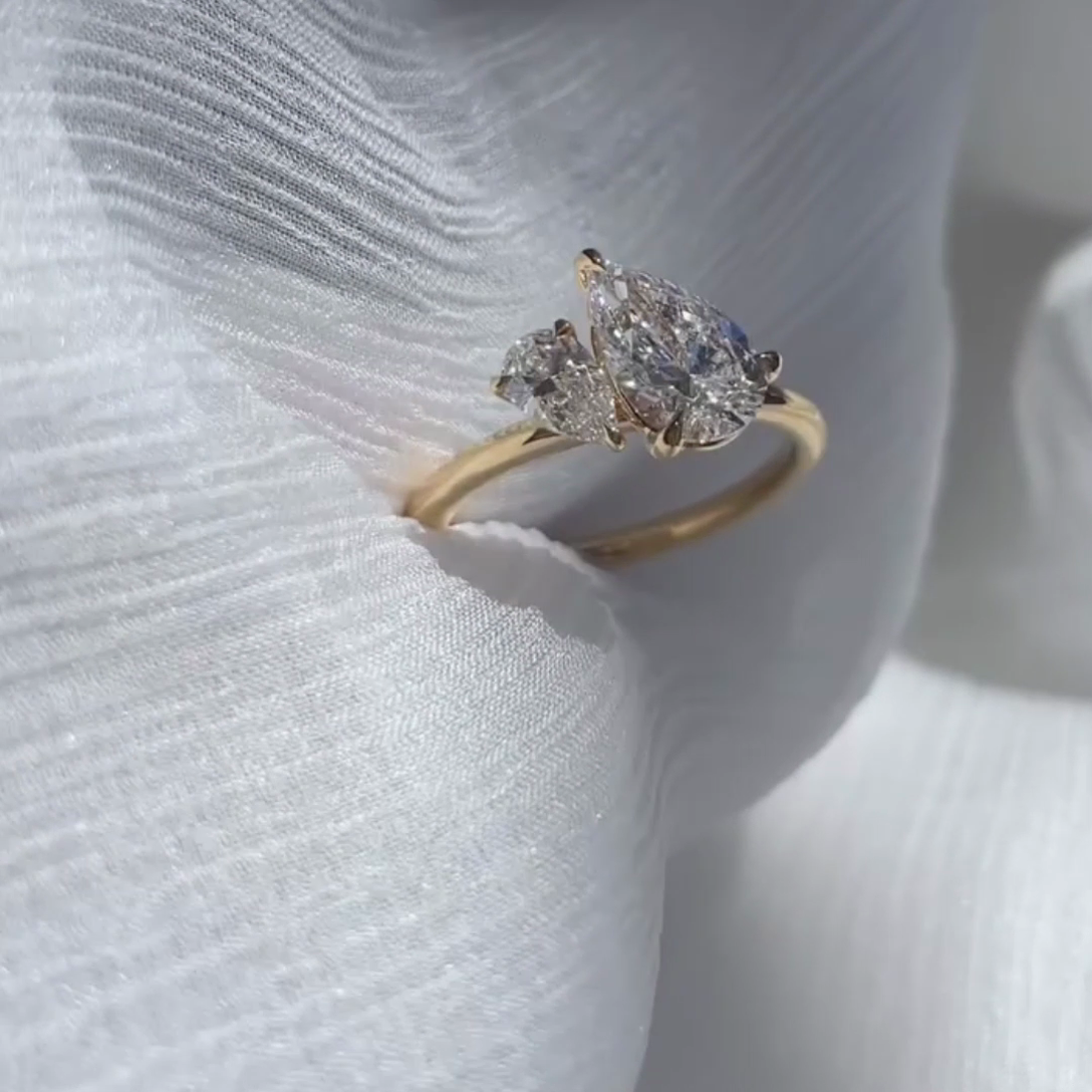 Toi et Moi 1.40ct Double Pear Lab Diamond Ring | IGI Certified | Custom 10k 14k 18k Gold or Platinum