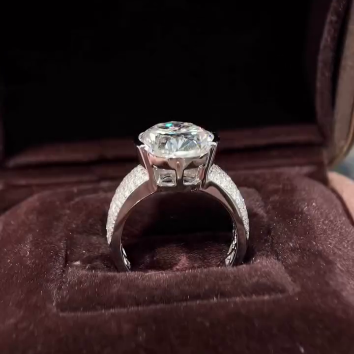 Oval 11.50tcw Lab Diamond Ring | Pave Half Bezel | IGI Certified | D-E-F Color | VVS–VS Clarity