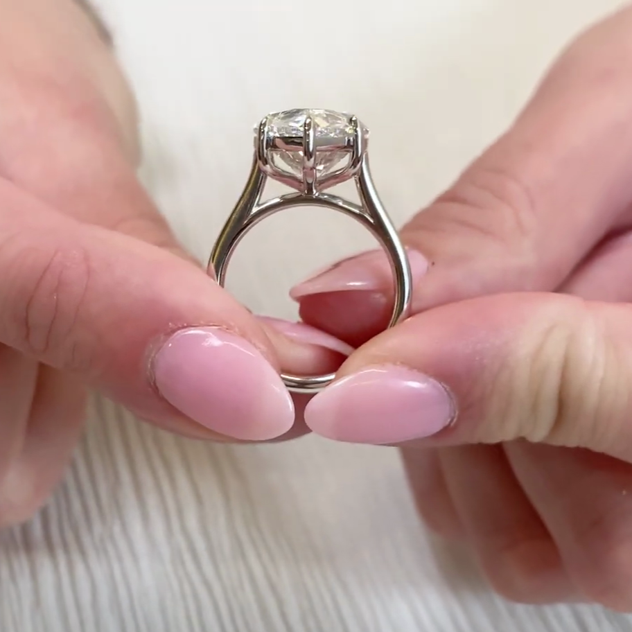 Pear 7.00ct Lab Diamond Solitaire Engagement Ring | IGI | D-E-F | VVS–VS