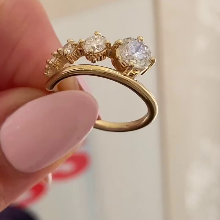 Round 0.80tcw Lab Grown Diamond Unique Five Stone Bypass Engagement Ring, D-E-F Color, VVS-VS Clarity