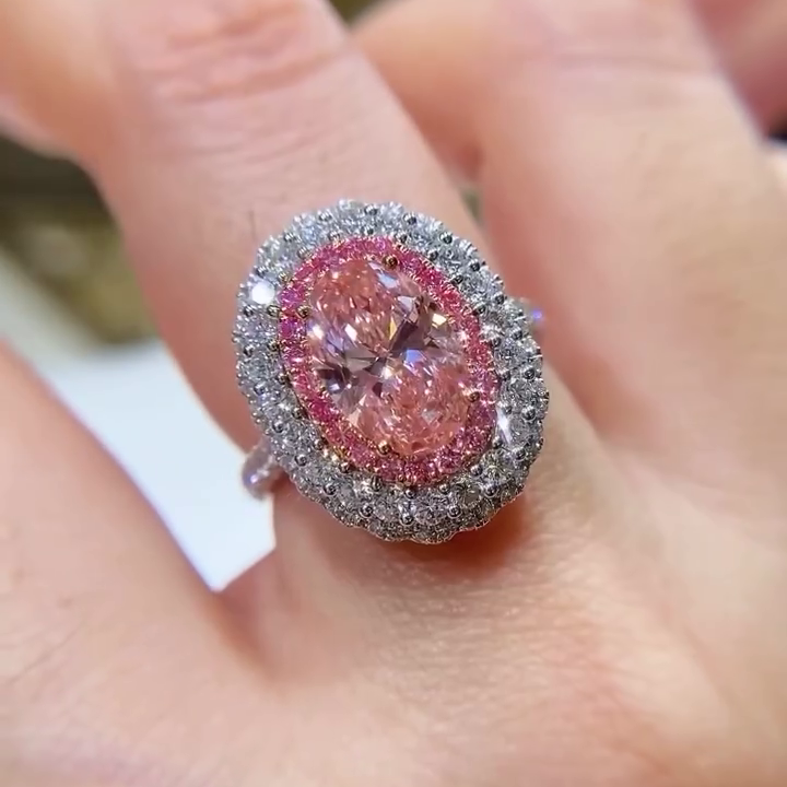 Custom engagement ring
