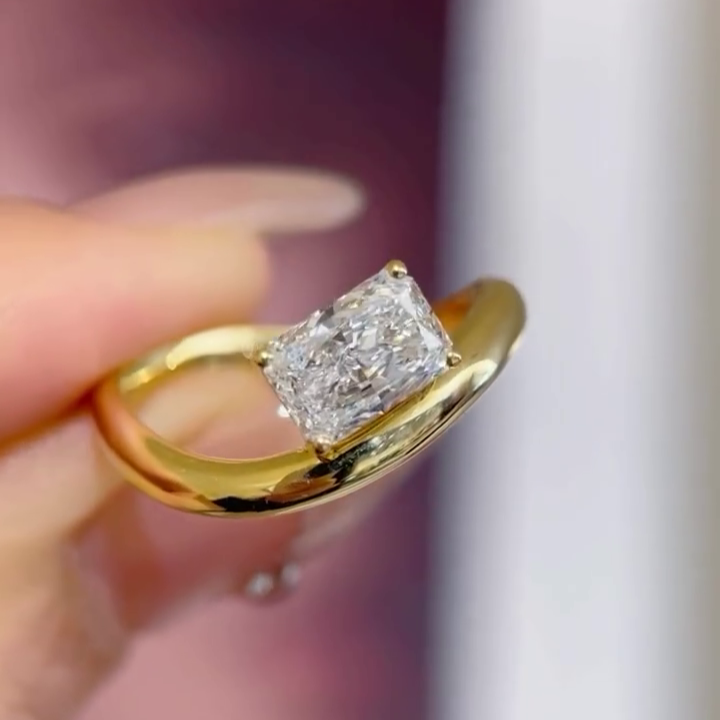 Radiant 4.00ct Lab Grown Diamond Wave band Engagement Ring, D-E-F Color, VVS-VS Clarity