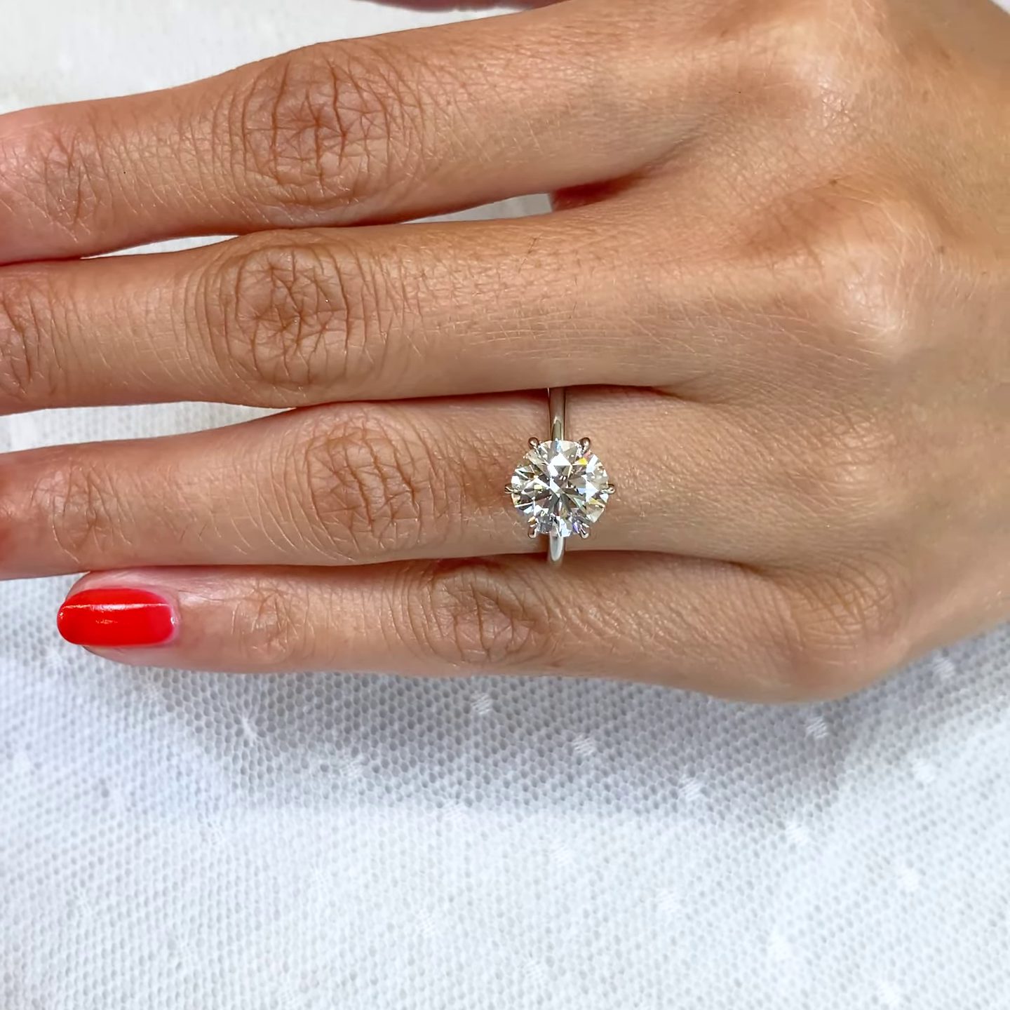 Round 2.60tcw Lab Grown Diamond Six Prong Solitaire Engagement Ring, DEF Color, VVS-VS Clarity - IGI Certified