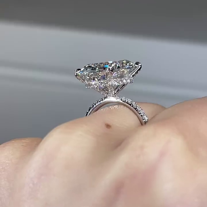Oval 5.50tcw Lab Grown Diamond Hidden Halo Engagement Ring, DEF Color, VVS - VS clarity