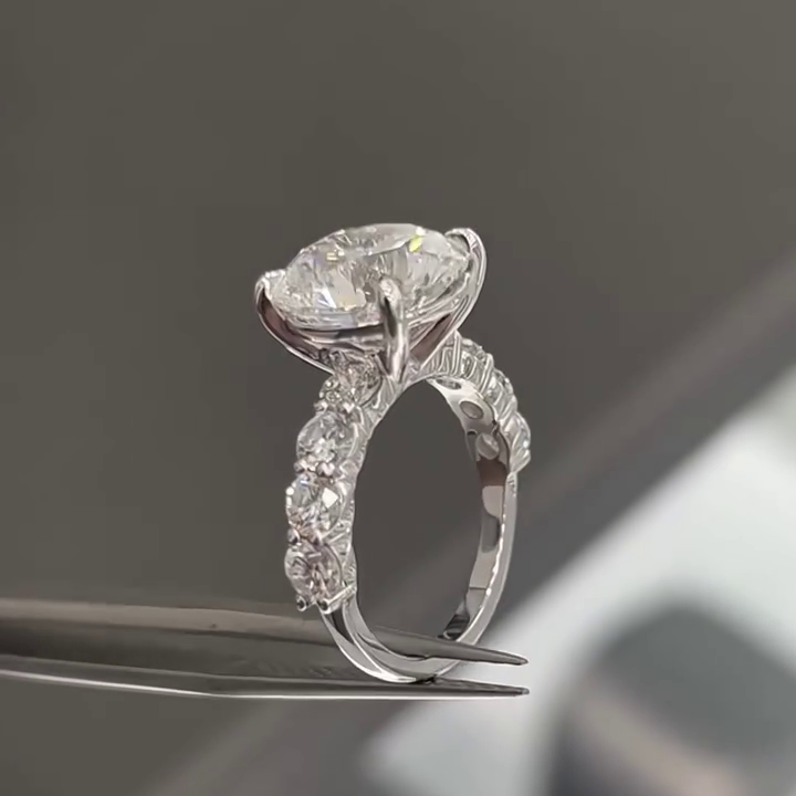 Round 5.20tcw Lab Grown Diamond Scalloped Pave Engagement Ring, EF Color, VS Clarity