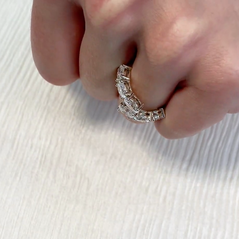 Oval 2.00tcw Lab Diamond Bypass Engagement Ring | DEF VVS–VS Clarity