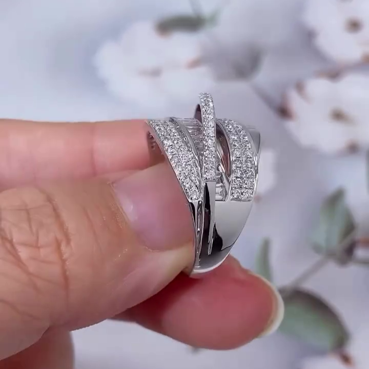 Round And Emerald 2.00tcw Lab Grown Diamond Unique Style Ring, EF Color, VS Clarity - IGI Certificate