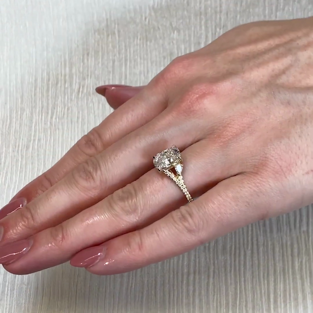 Cushion 4.00tcw Lab Diamond Split Band Ring  | IGI Certified | D-E-F | VVS–VS