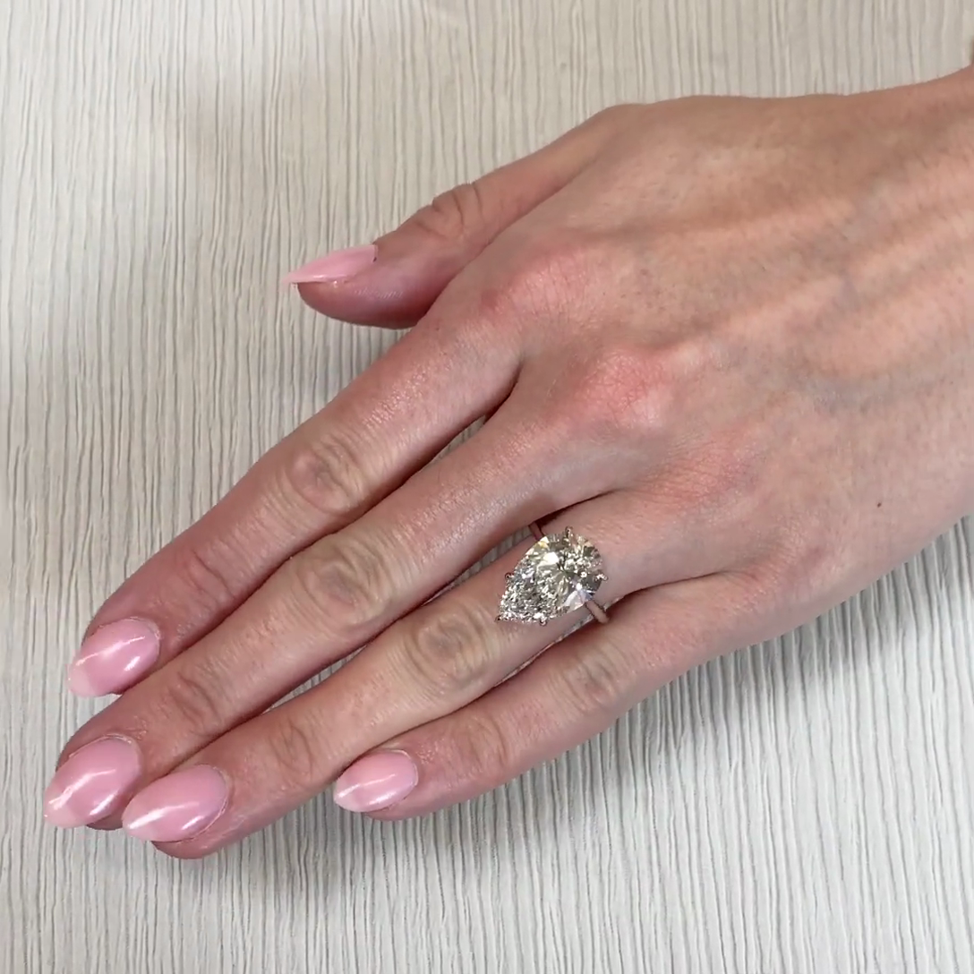Pear 7.00ct Lab Diamond Solitaire Engagement Ring | IGI | D-E-F | VVS–VS