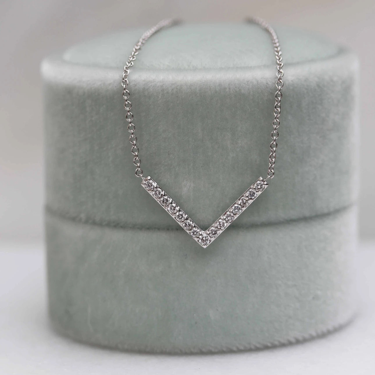 #Color_White Gold