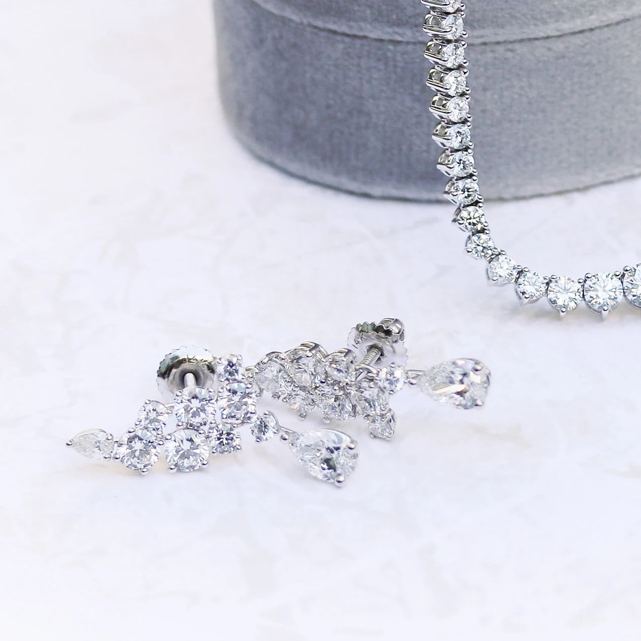 #Color_White Gold