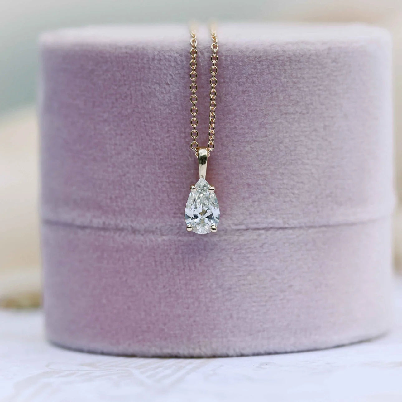 #Color_Yellow Gold